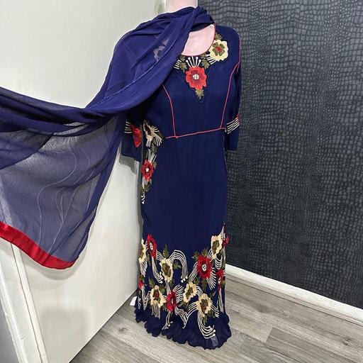 Buy & Sell South West London Earlsfield - South West London - Photos for Navy embroidered floral Indian dress