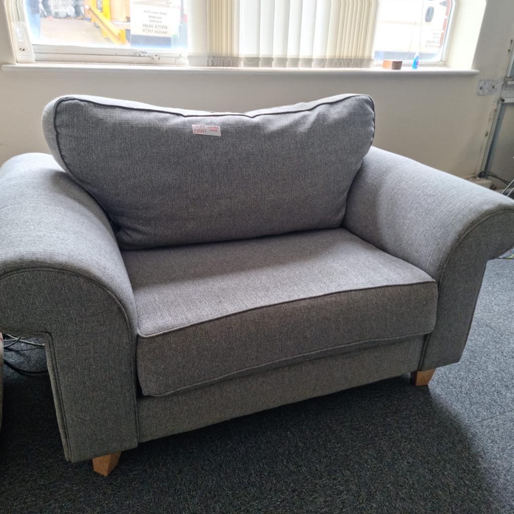 Please message to place an order

85x90x145 height, depth and length cm

We offer 2 man delivery and assembly

Please follow our page for everything new in stock

Our showroom hours
Mon-Thu 10-7
Friday - Sun 10-4
Discount sofas, Qualtronyc Business Park, High Street
Dy4 9hg
01216301165
discountsofaswestmidlands.co.uk