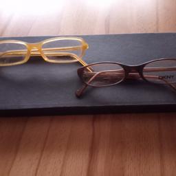 Zwei DKNY Brillengestelle, noch nie getragen, sind vor einigen Jahren gekauft worden
Preis pro Gestell 15 Euro