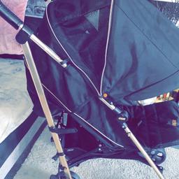 Mamas and papas signature limited edition rose gold stroller used but perfect condition all just been cleaned no marks or stains or faids even though photos look like it has just with it been cleaned unfortunately missed placed the rain cover reason for been cheap collection only sorry