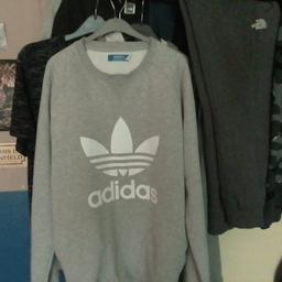 Men's Adidas sweatshirt size L good condition