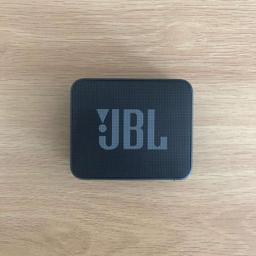 JBL GO Essential Schwarze Bluetooth Lautsprecher ist wie neu wurde vor 2 Monaten gekauft da ich aber einen größeren zu Weihnachten bekommen habe wird dieser Verkauf.

Wurde für 55€ gekauft.