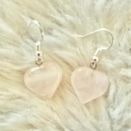 New Pair Of Light Pink Rose Quartz Puff Heart Earrings Silver Plated Hooks New Gift
Summer Festival Vibes OOAK Handmade Cottagecore Summer Holiday Party 

Ask me for Buy It Now!
Send Me Offers!

Handmade with love and in new condition, please note that quartz colours may vary as it’s naturally formed, refer to photos. Comes in gift box may vary from photo. Design won’t be repeated. Sold as seen basis! Smoke and Pet free home. 

Clearing family stash, unwanted gifts and from my shopaholic days on Multiple platforms so First Pay First Served Basis! YES to Reasonable Offers! NO reservations/returns/combined shipping/meet-ups/swaps! Confirmation of order IS NOT confirmation of sale until FULL payment is received. Using sustainable/recycled packaging/shredded paper.

Upgrade and pay extra for track and signed postage otherwise it’s sent using Royal Mail 2nd class standard delivery. Not responsible for missing parcel. No refund once item is posted! Proof of postage receipt is available on re