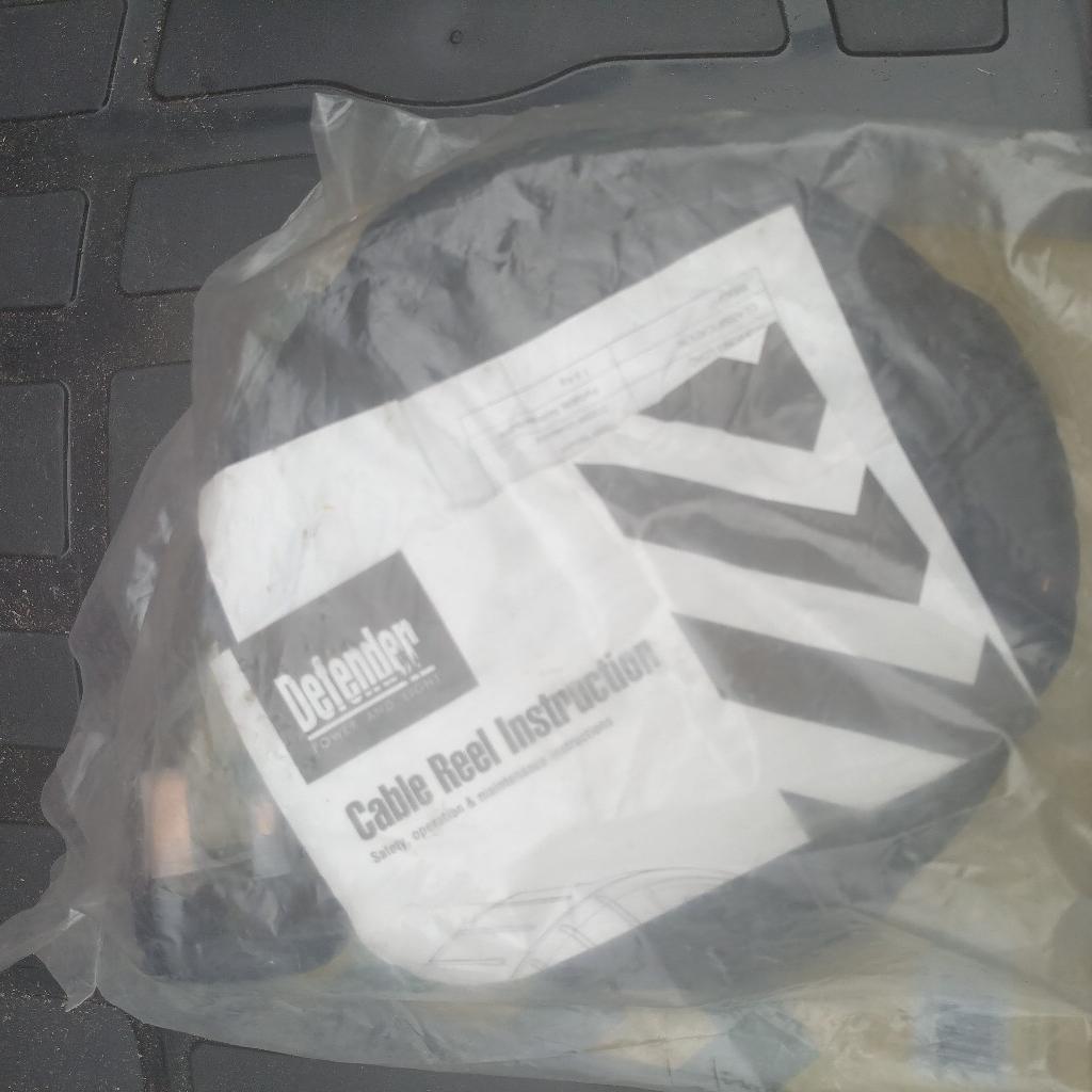 Defender
5m mini cassette reel
Extion lead
Still in original packing