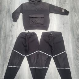 Zara Boys Set Black Hoodie & 2x Black  Joggers 
Size : 7-8 years 122cm / Used still good condition!