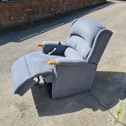 Recliner & riser chair free local delivery  from Peterlee area 85cm wide by 88cm deep by 112cm height, 52 seat height by 50cm inside sitting cushion width