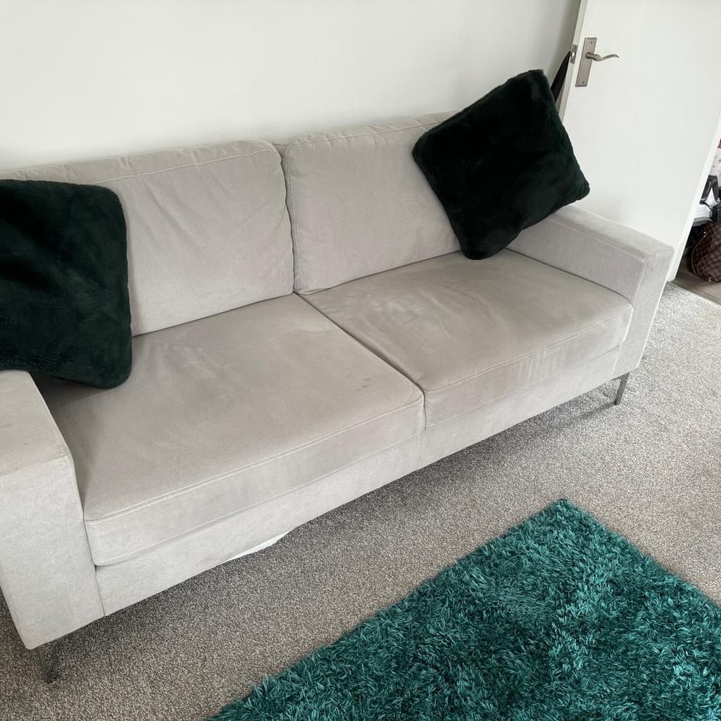 ❗️ sofa and chair for sale ❗️

Only 6 months old.

Sofa dimensions-

1.9m wide
85cm depth
57cm height

Chair dimensions-

85cm depth
57cm height
900cm wide

Message for details.