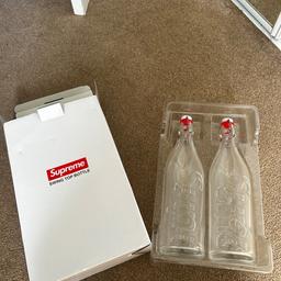 Supreme Swing Top 1.0L Bottle (Set Of 2) - Clear - Brand New with box

Collectors item or to be used

Can deliver if local