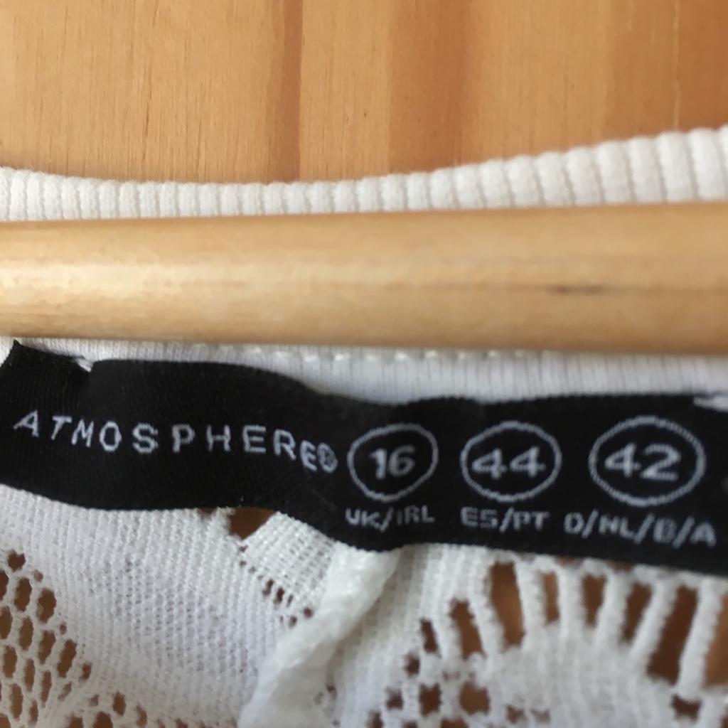 Atmosphere
Size 16
White/cream
Excellent condition
Please click on my profile picture for other items thanks