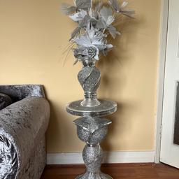 Bling table £40 
Vase & flowers £30 
Or both for £60