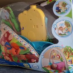 well-used Vtech playmat. all working but needs good clean. note this is a French version. having a baby toddler clearance. please checkout other items. happy to do bundle deal :). collection only.