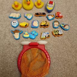 collection of bath toys

Good Condition