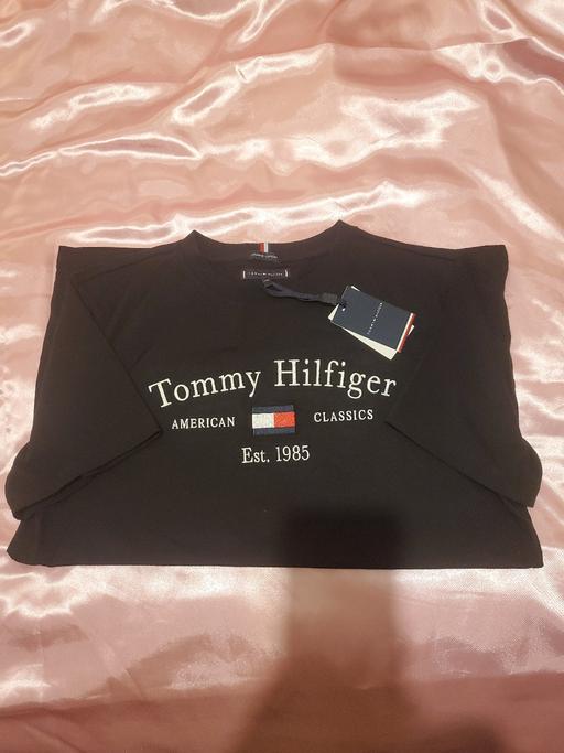 Buy & Sell Lancashire Blackburn with Darwen - Photos for Tommy Hifiger T shirt