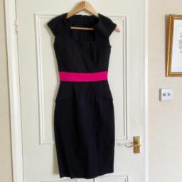 Elegant Ladies Black Fitted Pencil Dress Hot Pink Waist Band Fits UK Size 6 Back Zip Up
-/+12” flat lay one side waist
-/+38” flat lay shoulder to bottom 

Ask me for buy it now!
Yes to Bundle Buys!

Item is in fair condition with front bottom waistline crinkled from ironing and may also need ironing for creases after storage, refer to photos. Sold as seen basis! Not for fussy buyer as item is second hand. Smoke and Pet free home. 

Clearing family stash, unwanted gifts and from my shopaholic days on Multiple platforms so First Pay First Served Basis! YES to Reasonable Offers! NO reservations/returns/combined shipping/meet-ups/swaps! Using recycled packaging

Upgrade to pay extra for track and signed postage otherwise it’s sent using Royal Mail 2nd class standard delivery. Not responsible for missing parcel. No refund once item is posted! Proof of postage receipt is available on request.

#dress #preloved #prelovedfashion  #loveisland #datenight