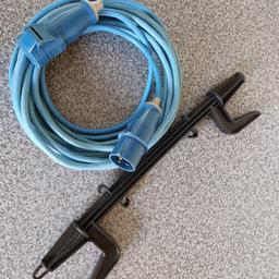 Immaculate Arctic grade hookup cable (12mtrs) complete with cable tidy and  male / female connections.
Carriage at cost or collection.