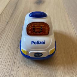 Polizei Auto
Marke: Vtech
ein paar Lackschäden vom spielen, ansonsten voll funktionsfähig

Tier und Rauchfreier
Versand möglich