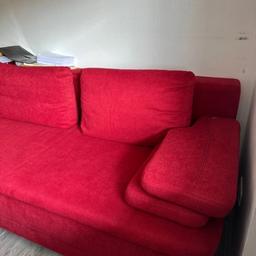 Sofa in rot kaum genutzt
Preis VB
