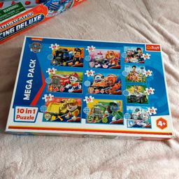 10 paw patrol jigsaw puzzles, great condition, all bagged separately and ready to use. Some damage on box from storage.