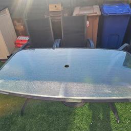 Large glass garden table, few marks on it, needs a clean as been sat outside all winter. Only getting rid because it's too big for our garden now.1mtr wide 1.65 mtr length 670mm high. Collection only from padiham
