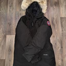 ***GENUINE** proof of purchase available
Mens LARGE
Worn only a few times
Open to offers
Langford parka 
RRP £1050