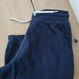 Shorts, kurze Hose, Sweathose Gr. 164
von hundm, sehr guter Zustand