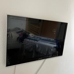 Flachbildschirm Tv Panasonic Größe 57*47 cm
OHNE FUSS aber inkl. Wandhalterung!