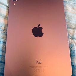 Verkauft wird ein gebrauchtes iPad mini 6 Wifi 64 GB. Der Artikel befindet sich im exzellenten Zustand, wie brandneues und wird in der Originalpackung mitgeliefert bzw. verkauft. Siehe Bilder ✅✅!! Vorhanden sind folgendermaßen: USB Type-C Ladekabel, Power Adapter und Gadgets von Apple. 

Eigenschaften:
Marke : Apple
Modell : iPad mini (2021)
Modell-Nr. : A2567
Generation : 6. Generation
Prozessor : Apple A15 Bionic
Betriebssystem : iPadOS
Bluetooth-Version : Bluetooth 5.0 
Farbe : Violett
Erscheinungsjahr : 2021
Bildschirmgröße (Zoll) : 8.3
Speicherkapazität : 64 GB
Arbeitsspeicher (RAM) : 4 GB
Anzahl der Kerne : 6
Auflösung : 2266 x 1488
Bildschirm-Typ : Liquid Retina Display
Netzwerk : WLAN
Sim-Lock : Kein SIM-Slot
Kompatibel mit dem neuesten Update : Ja
Kompatibel mit Apple Pencil : Kompatibel mit Apple Pencil der 2. Generation
Touch ID : Ja
Wi-Fi-Technik : Wi‑Fi 6 802.11ax

Preis verhandelbar!
Versand möglich durch DHL!
Privatverkauf, keine Rücknahme oder Gewährleistung!