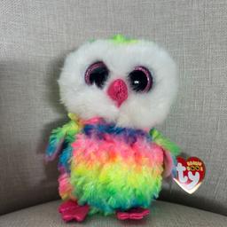 TY Beanie, boo’s collection
Owen the owl 6” plush collectable 
TY Collectable 
Retail price £18
Birth date: 12th of September 
Multicoloured Owen  the owl 
He has big, sparkly, glitter eyes
With original TY tag attached
As new condition
Listed on multiple sites
From a smoke free pet free home