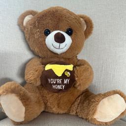Cute plush teddy bear
Holding honeypot 
With quotation, you’re my honey 
In good clean condition 
From a smoke free pet free home 
Listed on multiple sites