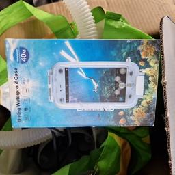 iphone 7 or 8 waterproof diving case 40m new in box, box has mark due to being in storage.