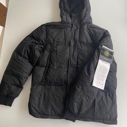 Mens stone island puffer coat size medium, not worn before brand new tags still on message if interested