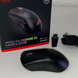 ROG Gladius III Wireless
Gaming-Maus Kabel sind mit dabei
Sehr guter Zustand

Nehme Keine Rückgabe!

Bei Fragen gerne melden

Bezahlung nur per direkt Kauf oder Payp