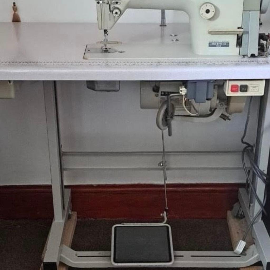 brother industrial sewing machine
In excellent condition!