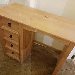 pine desk , very good condition, comes with 4 drawers, height 33 inch, depth 18 inch, lenght 39.5 inch.