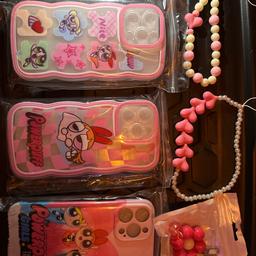 Power puff girls phone cases x3 and three charms