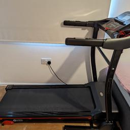 I'm selling my treadmill, it's in perfect working condition, it's just taking up too much space.

COLLECTION ONLY FARNLEY LS12 5QU