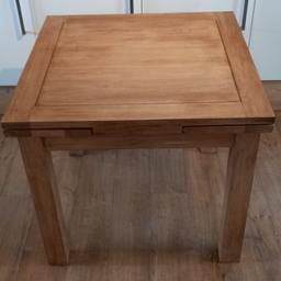 Dorset solid oak extending dining table as good as new.
W 90cm
L 90cm (extends to 150cm)
H 79cm
Can deliver locally or at distance for cost.

(These cost £559 new from oak furniture land so save over £200)
