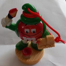 vintage M&M Christmas elf sweet toy
in great condition see images for details. combined post available.