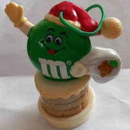 vintage M&M Christmas santa sweet toy
in great condition see images for details. combined post available.