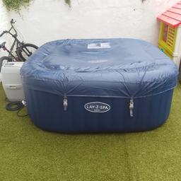 hardly used no rips tears 4-6 person hot tub great for the coming summer comes with chlorine tablets and connection pipe to inflate and deflate collection only bishop Auckland
