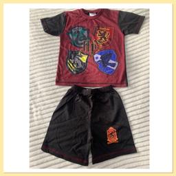 Harry Potter pyjamas 
£5 

2-3 years x 3 
3-4 years x 3 
4-5 years x 2
5-6 years x 2 
7-8 years x 2 

Post £3.70 up to 2kg 
Collection ls20