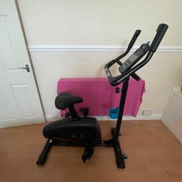 Domyos 900 Self-Powered Exercise Bike Connected to Coaching Apps works perfectly fine need gone asap looking for £150 
bought from decathlon for £500 but still £400 brand new you will also need a phone tablet or electronic device to use apps if any questions get in touch will take offers thanks
grab a bargin