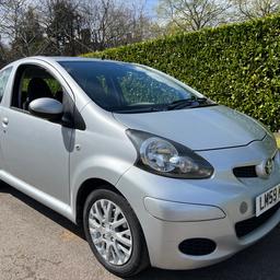Hi All, Automatic Toyota Aygo Platinum Vvt-I S-A, 2010 (59 Reg) 1.0 Litre, Petrol, Hpi Clear, No Accident History, Drives Excellent, Full Service History, Recently Serviced, Mot July 2024, (No Advisories On Previous Mot) Very Well Maintained, Smooth Engine And Gearbox, New Clutch, New Break Pads And Discs ( Receipts Available) Genuine Mileage Of  111,000, In Good Condition Inside And Out, Only 4 Owners From New, 

ULEZ/ Clean Air Zone Exempt, £20 Tax, CD/AUX, 5 Door, All Tyres In Very Good Condition, Full Spare Wheel, Central Locking, Silver

£2950, Nationwide Delivery Is Available. 
Thank You For Looking.