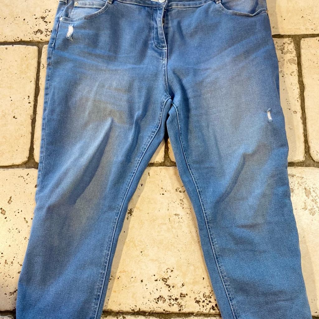 Die Jeans wurde gewaschen und 1 mal getragen !
Kann sie nicht mehr zurückgeben
Von Ernstings im März gekauft
Gr 46
Keine Garantie oder Rücknahme