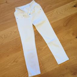 Weiße Jeans, super angenehm zu tragen. Denim Jeans, H&M Mama