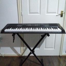 keyboard piano melody 61 key has speakers/stand/stool 
Great for all ages