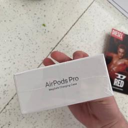 Apple Airpod Pro’s.
Brand new, haven’t used.
Cheap due to being an unwanted gift.
Apple care included.
First come, first serve.