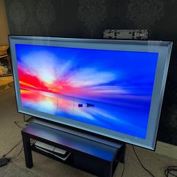 For sale LG 65ins oled tv, model is the CX model, fully working comes with remote control and its original box, very good condition no scratches or marks, the tv is 2and half years old, never had a problem and works like the first day it was opened,

Collection only from HG2