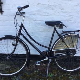 Ladies classic RALEIGH bicycle, chain and skirt guard, black and chrome,rear carrier,bell,spring stand, Sturmey Archer 3 gear, Brooks saddle, locking steering & padlock