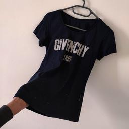Original luxurious T-shirt Givenchy! M! neu zustand!